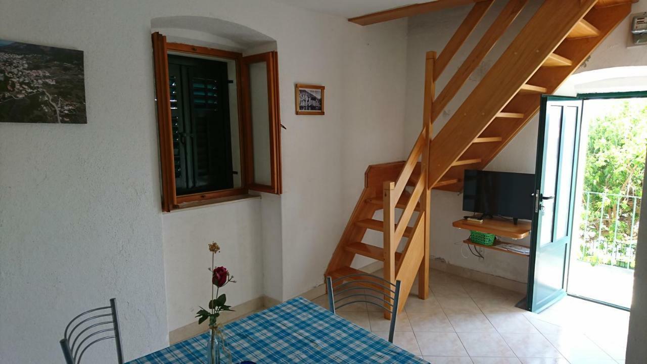 Apartments Kokotic Bol Exterior photo